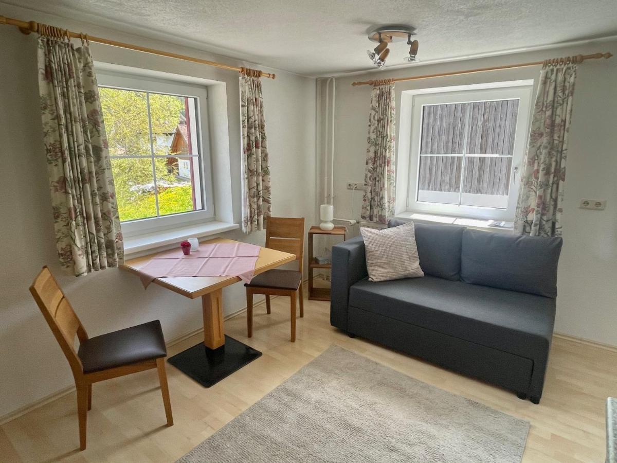 Ferienwohnungen Haus Bergflora Bach  Exteriör bild