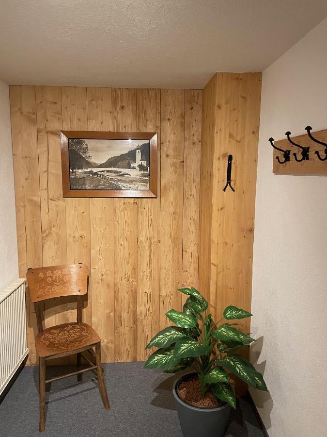 Ferienwohnungen Haus Bergflora Bach  Exteriör bild